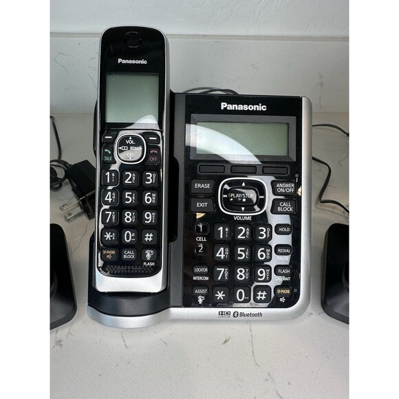 Panasonic KX-TG885SK Link2Cell Bluetooth Cordless Phone System 5 Handsets - Picture 3 of 10